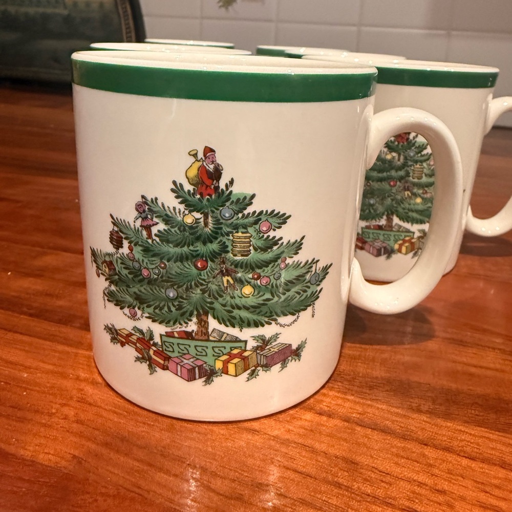 Spode Christmas Tree Holly  Mug with Green Trim
